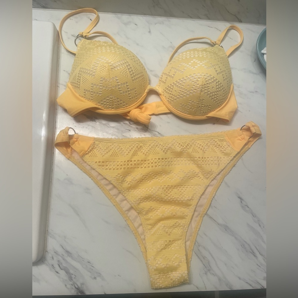 SHEIN bikini size XL. NWOT